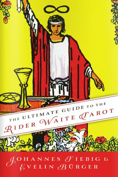 Bild på Ultimate guide to the rider waite tarot